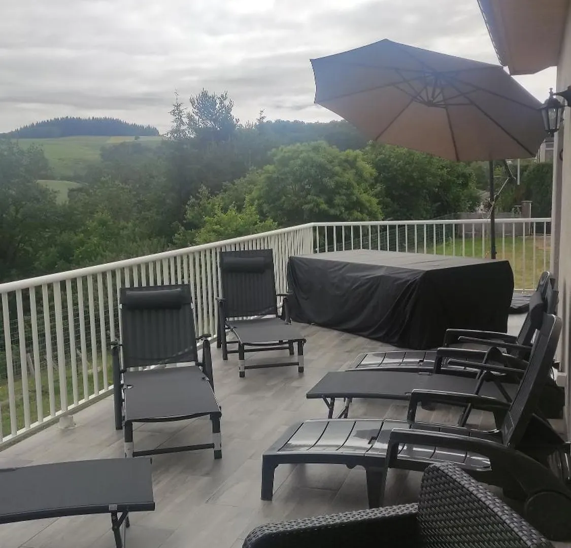 Holiday home Maison Chalet Le Nayrac